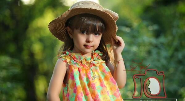 عکس نوزاد در فضای باز
