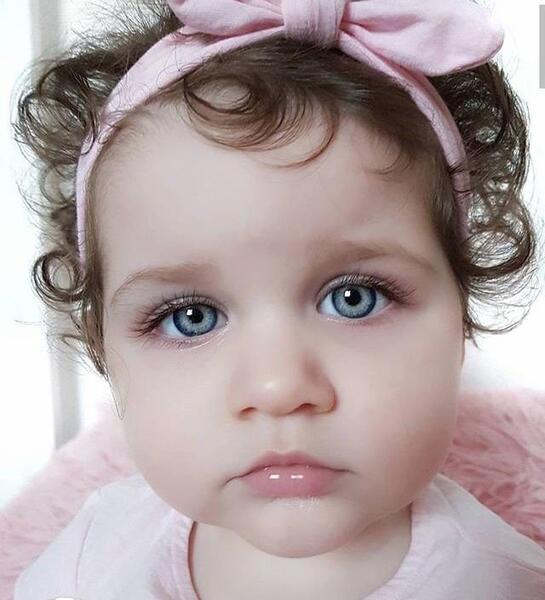 عکس نوزاد چشم آبی خوشگل