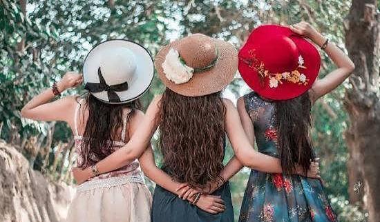 عکس سه دوست صمیمی برای پروفایل گروه