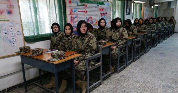 عکس های دختران سرباز افغانستان