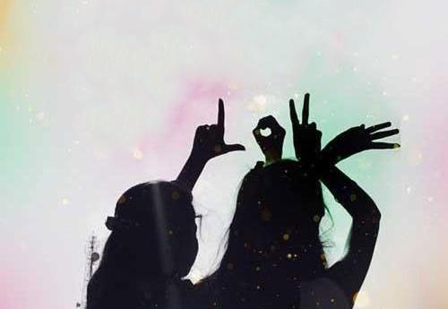 عکس چهار نفره دوستانه دخترانه