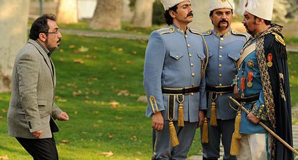 عکس پشت صحنه قهوه تلخ کلاس درس
