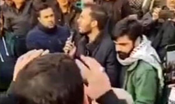 عکس پشت صحنه به انگلیسی چه می شود