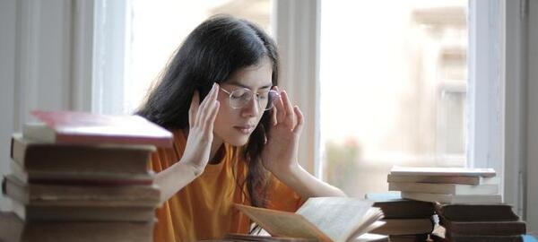 عکس پشت صحنه فیلم به انگلیسی