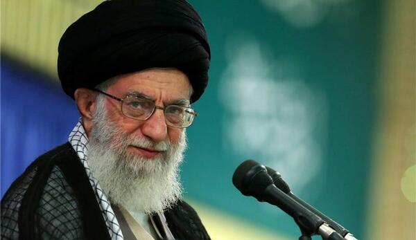 عکس های زیبا از آیت الله خامنه ای