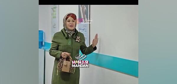 عکس پشت صحنه دراکولا خنده دار