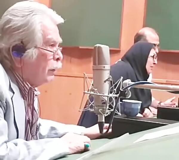 عکس پشت صحنه دوبله منوچهر اسماعیلی