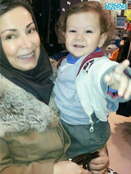 عکس پشت صحنه دوبله مریم شیرزاد
