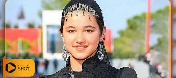عکس پشت صحنه دوبله مریم شیرزاد