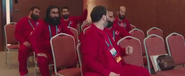 عکس پشت صحنه رجب ایودیک ۵