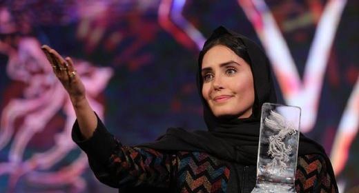 عکس پشت صحنه ی شبی که ماه کامل شد