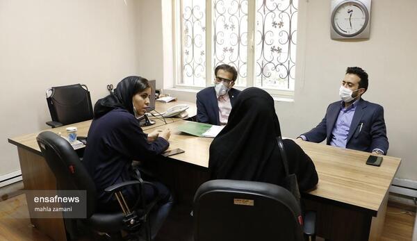 همسر عکس زن وحید مرادی در استخر
