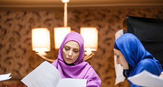عکس پشت صحنه سریال شمعدونی نماشا