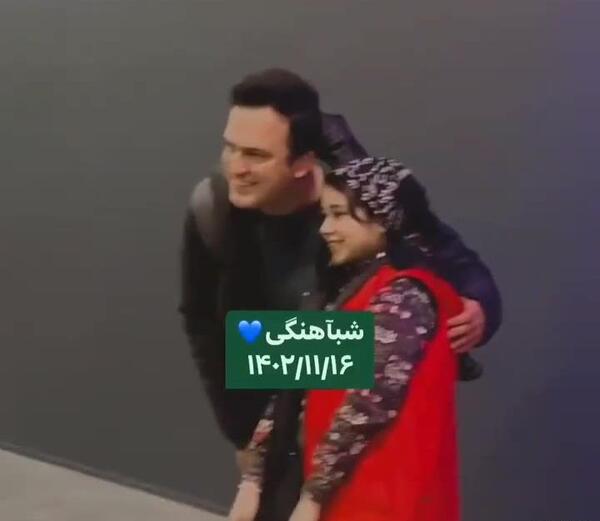 عکس پشت صحنه ی شب آهنگی