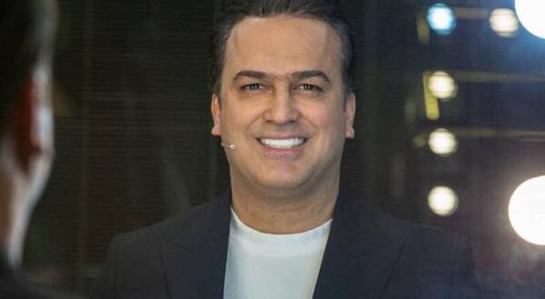 عکس حامد آهنگی پشت صحنه شب اهنگی