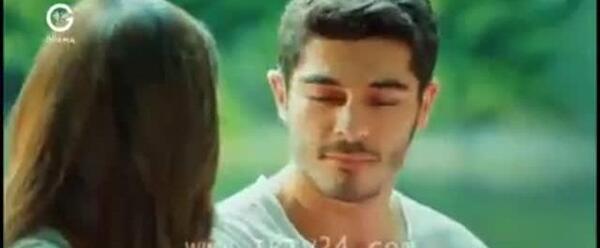 عکس پشت صحنه عشق حرف حالیش نمیشه دوبله فارسی
