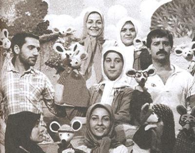 عکس پشت صحنه ی عروسک گردانی