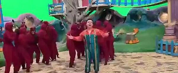 عکس پشت صحنه کلبه عمو پورنگ قسمت آخر