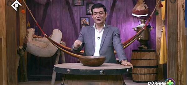 عکس پشت صحنه کلبه عمو پورنگ هفت خط
