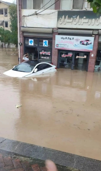 عکس سیل وحشتناک