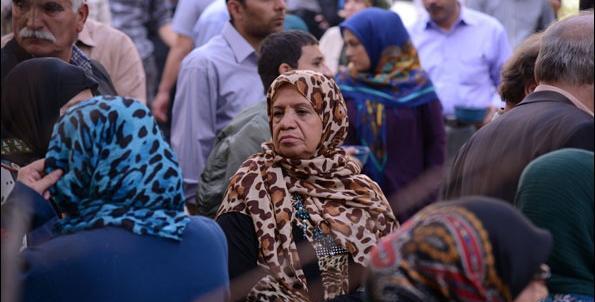 عکس پشت صحنه سریال های مهران مدیری در حاشیه