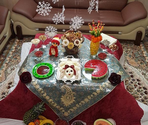 عکس کرسی قدیمی شب یلدا