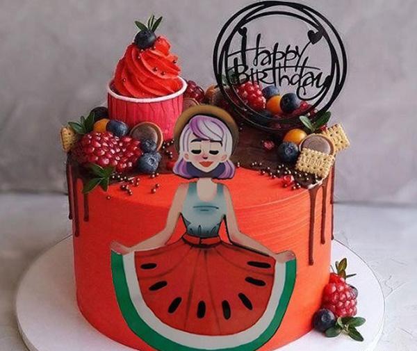 عکس کیک واسه شب یلدا