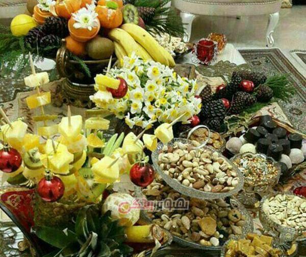 عکس از سفره ی شب یلدا