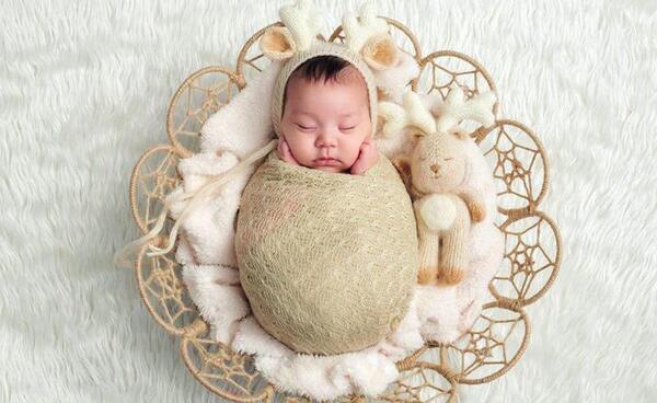 عکس های یک ماهگی نوزادان