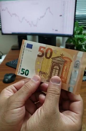 عکس یورو ۱۰۰۰
