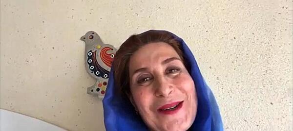 عکس پشت صحنه دوبله کلاه قرمزی