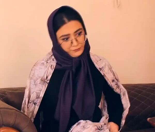 عکس پشت صحنه طنز های سرنا امینی