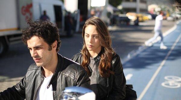 عکس پشت صحنه سریال ضربان قلب قسمت ۱۴