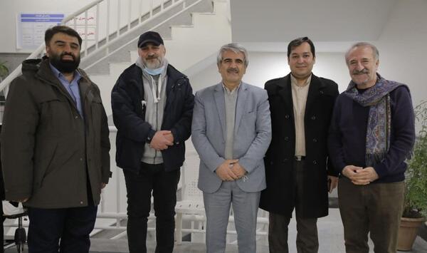 عکس پشت صحنه سریال صبح آخرین روز