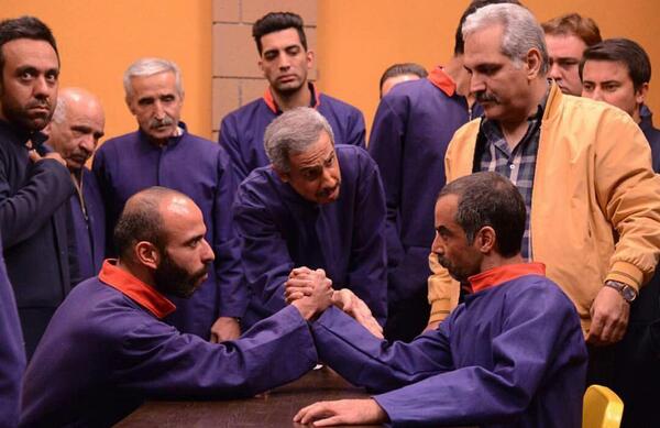عکس پشت صحنه در حاشیه 2 قسمت 25