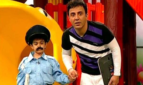 عکس پشت صحنه خنده دار کلبه عمو پورنگ سری جدید