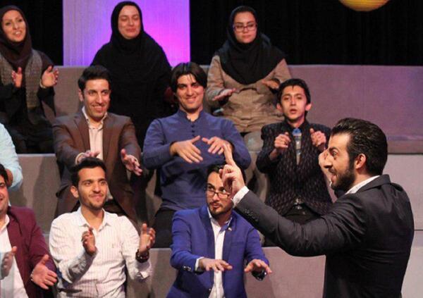 عکس مجری پشت صحنه خندوانه