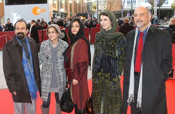 عکس گریه پشت صحنه جدایی نادر از سیمین