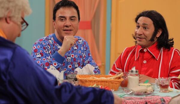 عکس پشت صحنه فیلم عمو پورنگ بچه محل