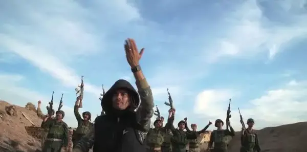 عکس دانلود پشت صحنه سریال زیرخاکی ۳