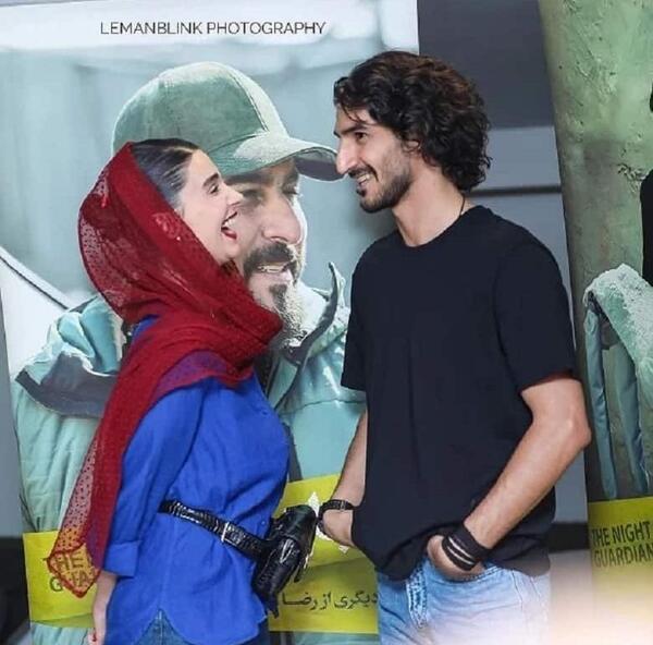 عکس لاله مرزبان در خارج