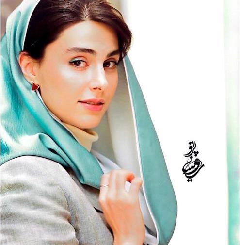 عکس لاله مرزبان و خواهرش