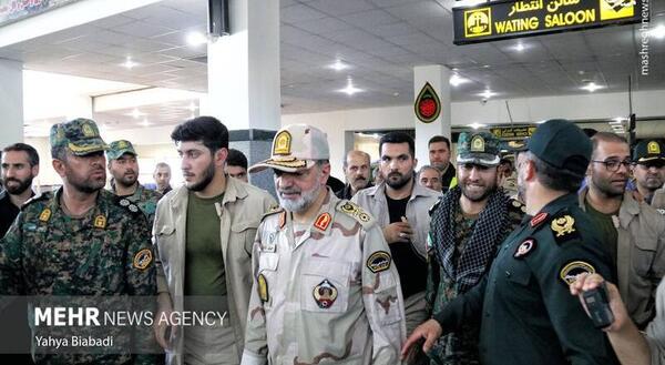 عکس سردار رادان با لباس مرزبانی