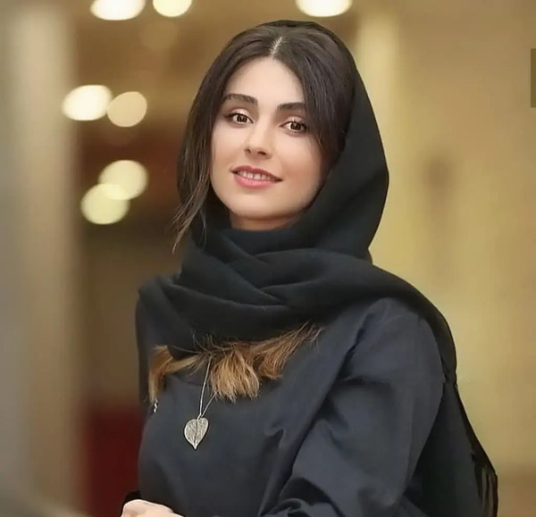 عکس لاله مرزبان در سریال آنام