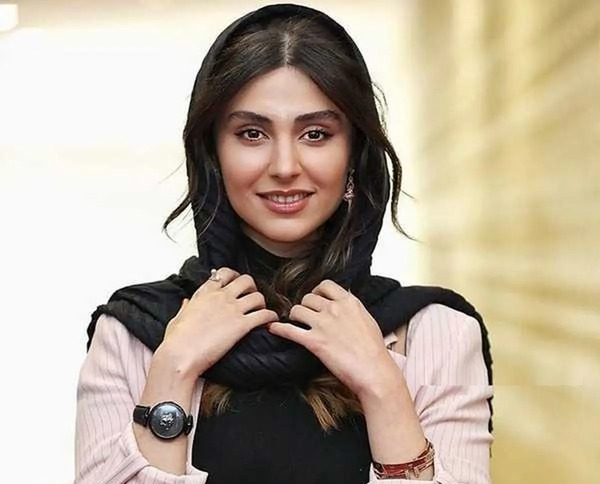 عکس بازیگر لاله مرزبان