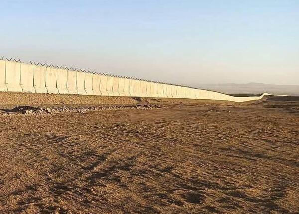 عکس سر مرز افغانستان