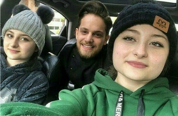 دوست پسر عکس نیکا فلاحی در ترکیه