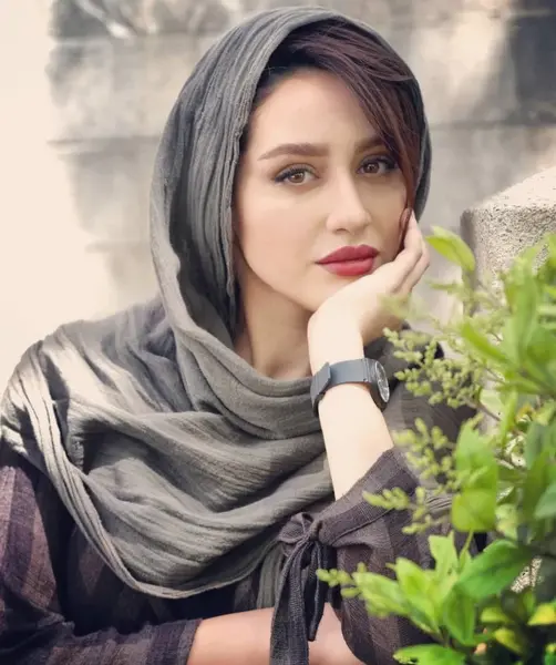 عکس دوست گلنار