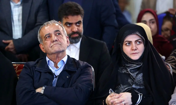 عکس دوست دختر جدید ابراهام