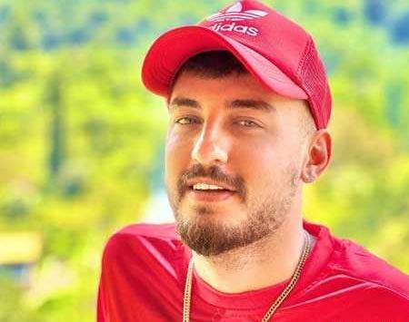 عکس دوست دختر جدید ابراهام